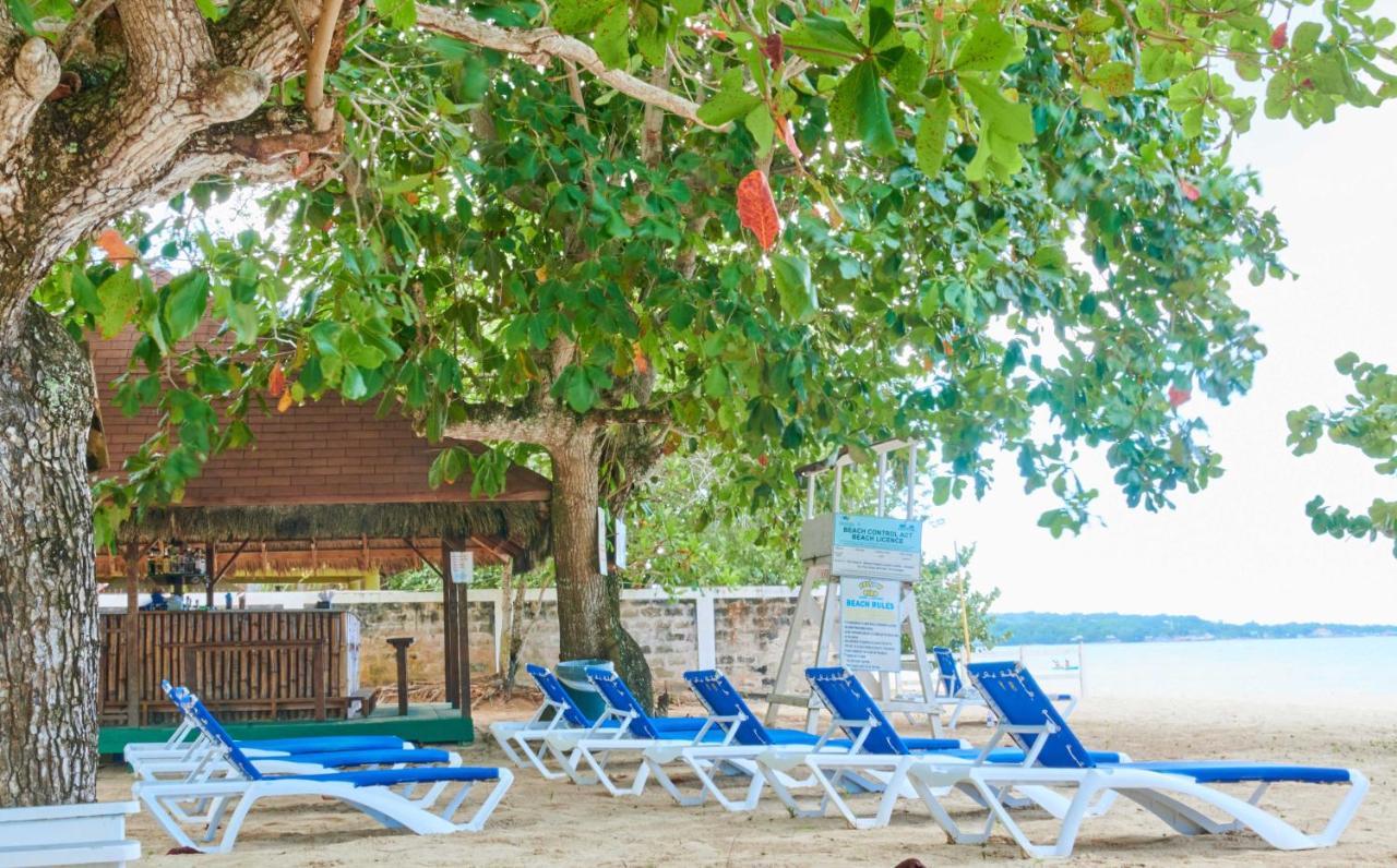 Yellow Bird Sea Negril Buitenkant foto